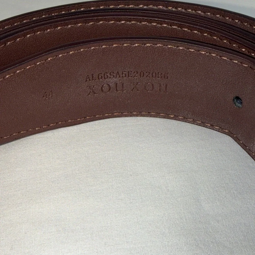 XOUXOU Men's Brown Dress Belt Size 44 Silver Prong Buckle Faux Leather